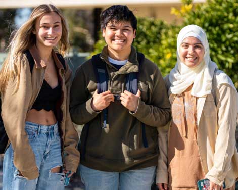 happy multi national students
