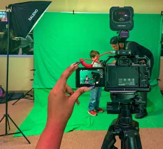 Filming with green screen